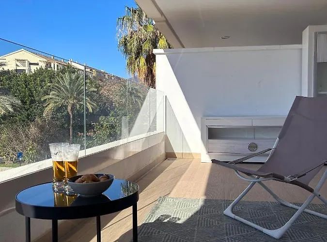 Maribel Moderno Lägenhet Marbella