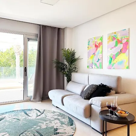 Maribel Moderno * Marbella