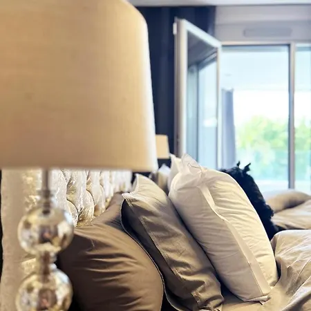 Maribel Moderno Marbella